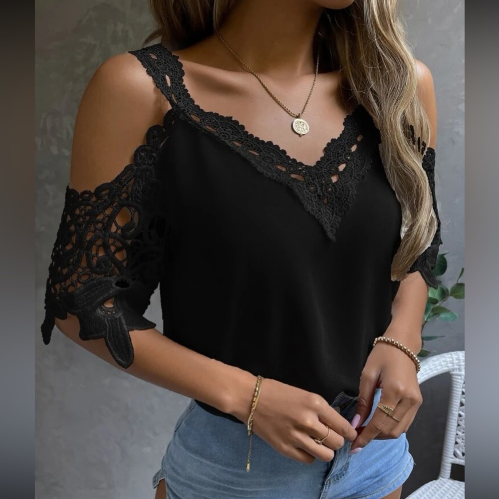 Boho black lace cold shoulder top - Picture 5 of 7